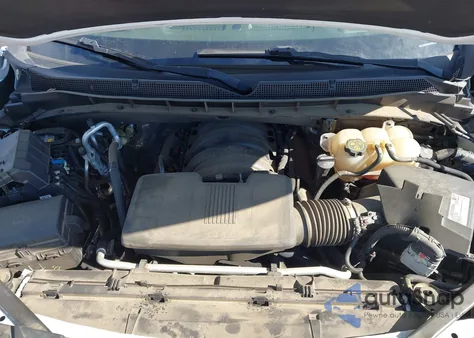 2021 Chevrolet Suburban 2Wd Lt z USA, uszkodzony, nr VIN 1GNSCCKDXMR231160